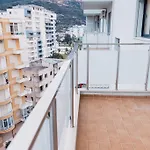 The Seaside Oasis Apartment